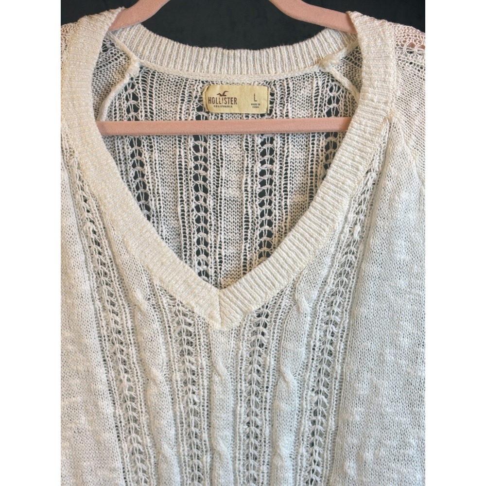 Vtg Y2K Hollister Open Knit Cable White Slim Fit Sweater Top Deep V sz L - Picture 2 of 16